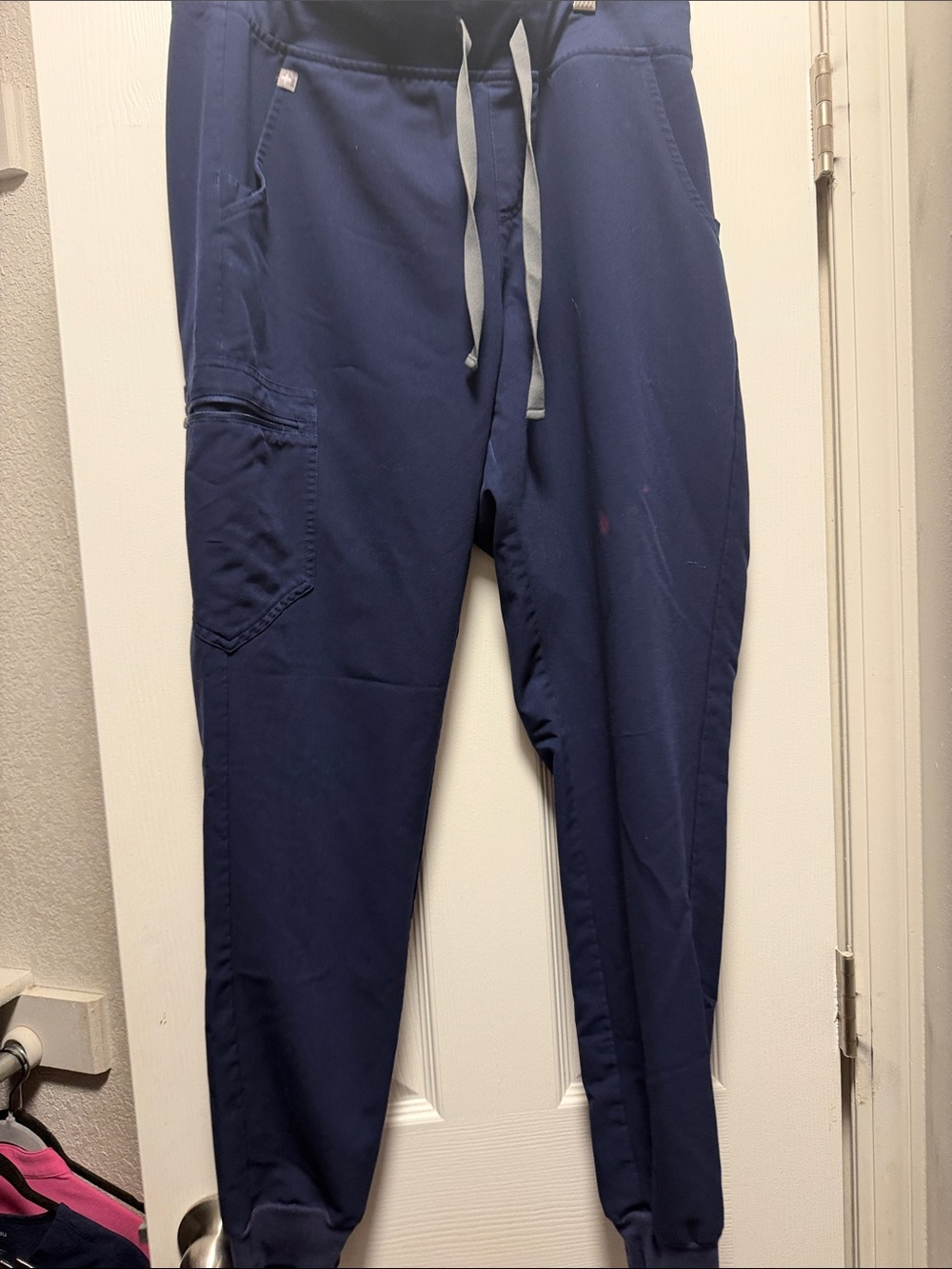 Figs large T